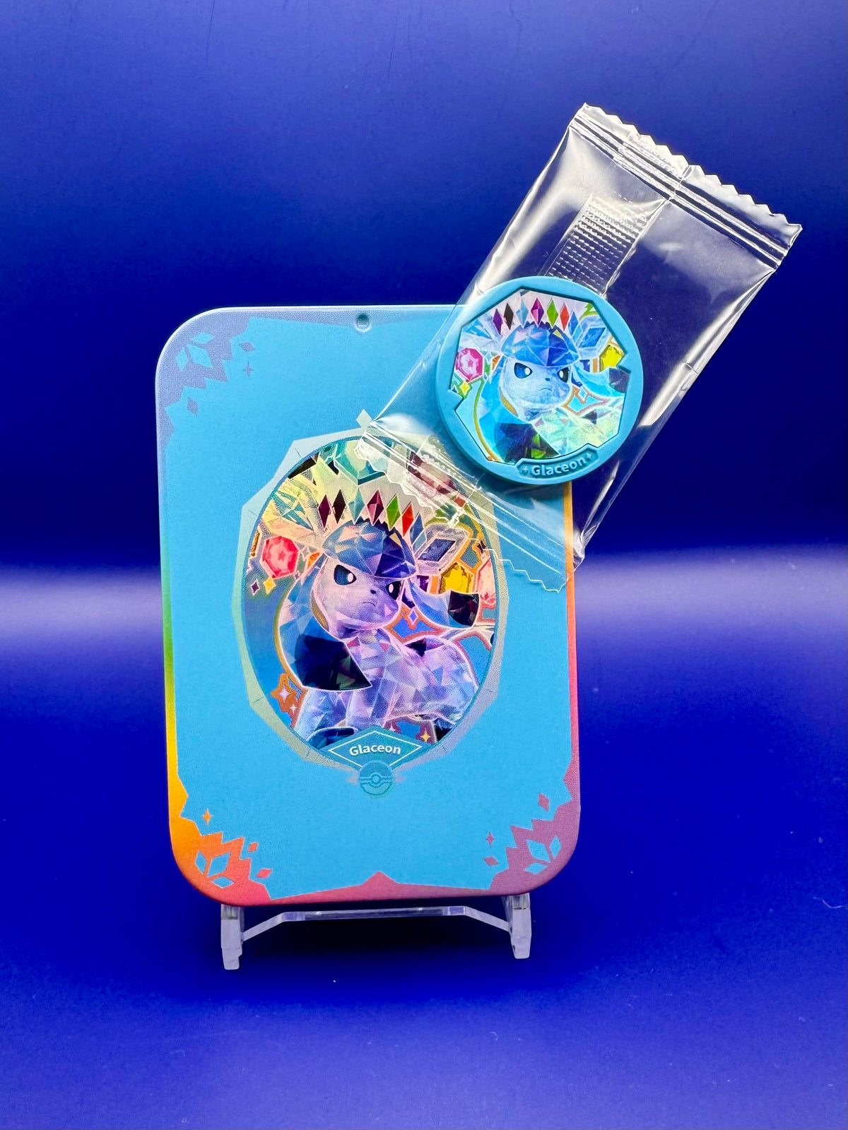 Glaceon Tin & Magnet